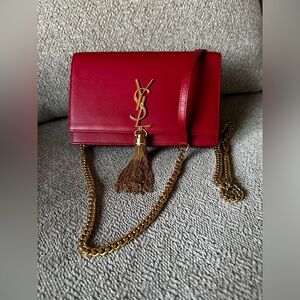 Authentic YSL Kate wallet on chain